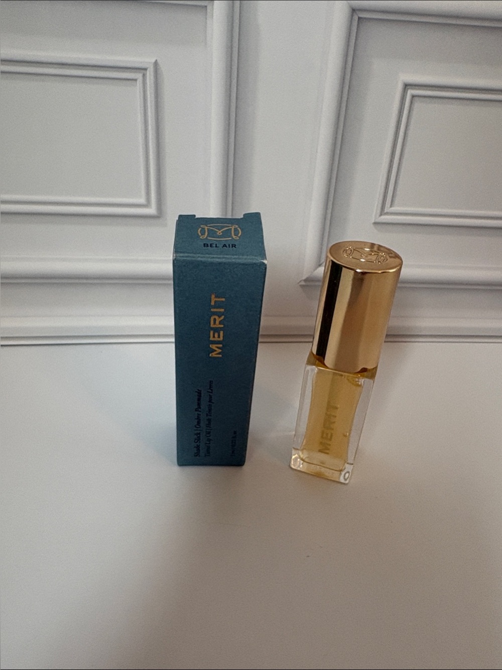 MERIT Shade Slick Tinted Lip Oil Bel Air New in Box